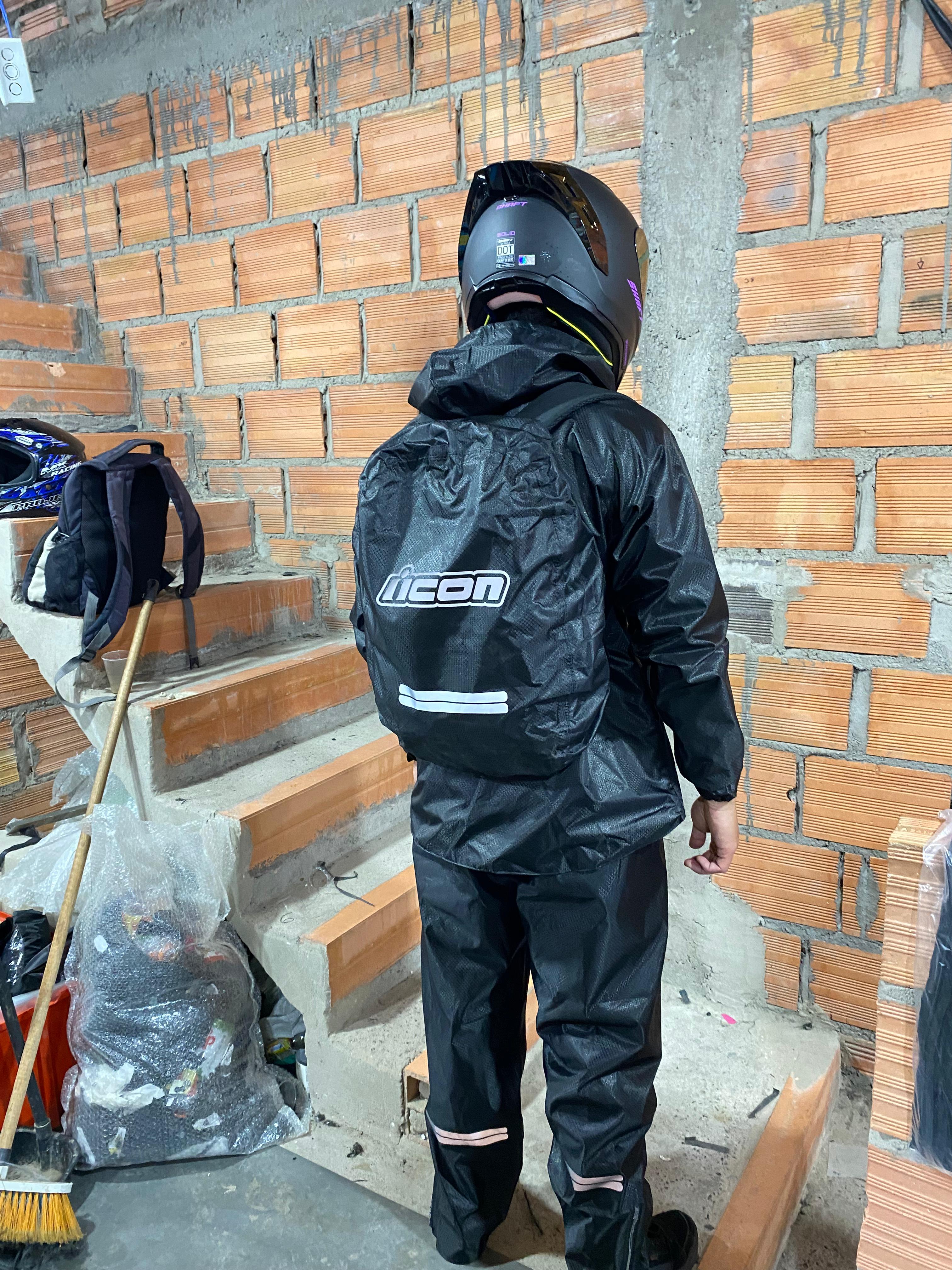 <em>Esteban C- Medellin</em>